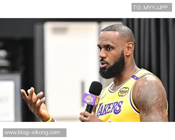 夸梅直言詹姆斯为何坚持让布朗尼进NBA建议其多看保罗的比赛学习技巧