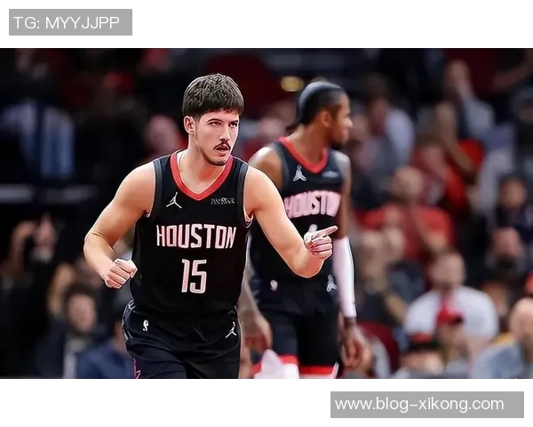 火箭队新赛季展望谢泼德有望成为第五位首发球员DFS复出后再做调整