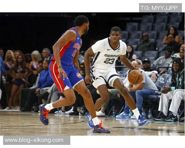 25届新秀季前赛精彩纷呈三大顺位球员表现抢眼次轮新秀同样不容小觑