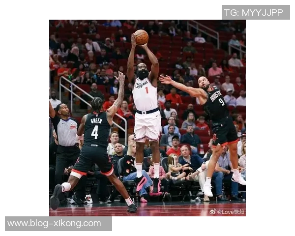 哈登创纪录109次完成四分打成为历史上3加1最多球员库里紧随其后