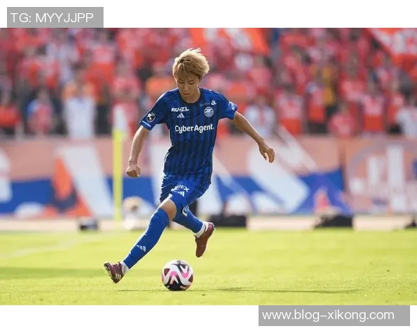 亚冠精英联赛第三轮对决上海海港迎战町田泽维亚全力以赴