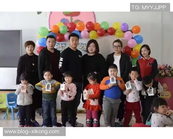 安东内拉庆祝儿子蒂亚戈13岁生日,社交媒体分享温馨照片感动满满 安东内拉庆祝儿子蒂亚戈13岁生日,社交媒体分享温馨照片感动满满